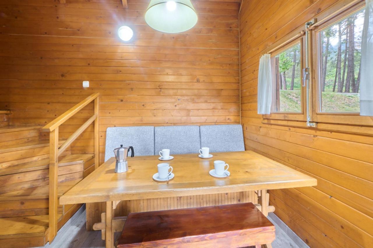 Camping Fontfreda Castellar del Riu Exterior photo