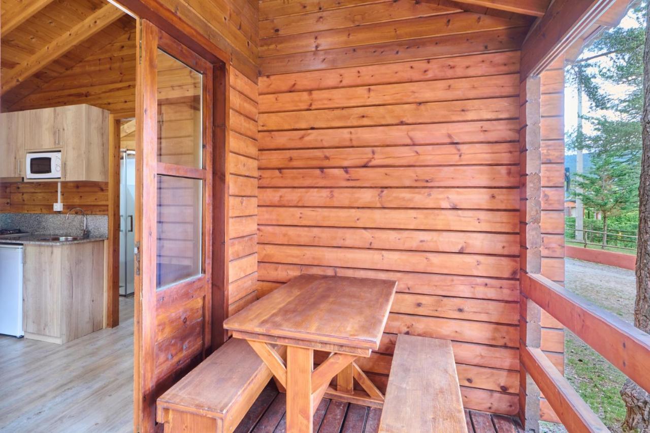 Camping Fontfreda Castellar del Riu Exterior photo