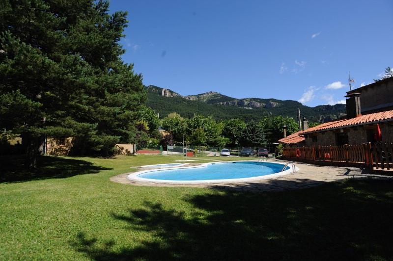 Camping Fontfreda Castellar del Riu Exterior photo