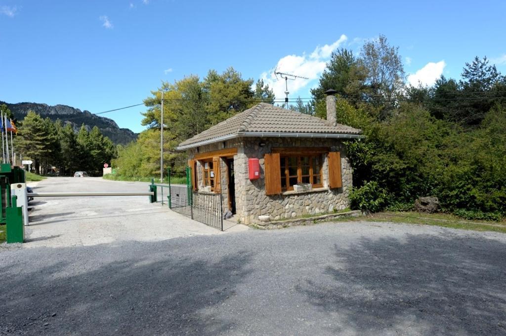 Camping Fontfreda Castellar del Riu Exterior photo